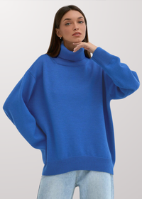 OVERSIZED TURTLE NECK SWEATER