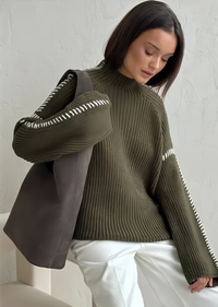 KNITTED PULLOVER WITH STITCHING ACCENT